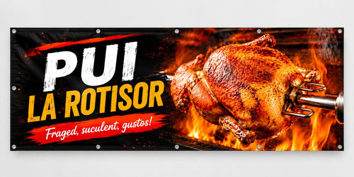 Banner publicitar Pui la rotisor, model cu pui rumenit, din PVC cu tiv și capse